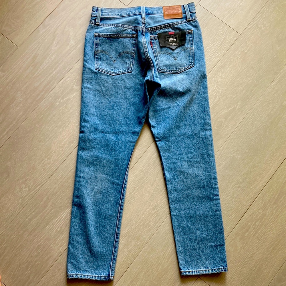 🌊BNWT Levi’s 501 Skinny Jeans🌊